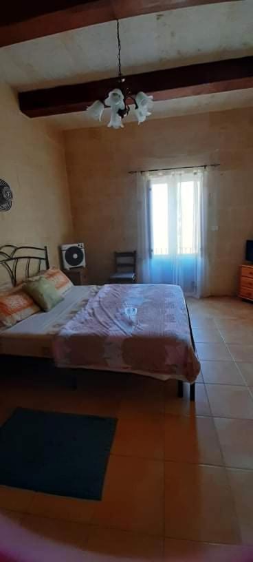Bed and Breakfast Ta Gorg Кала Экстерьер фото